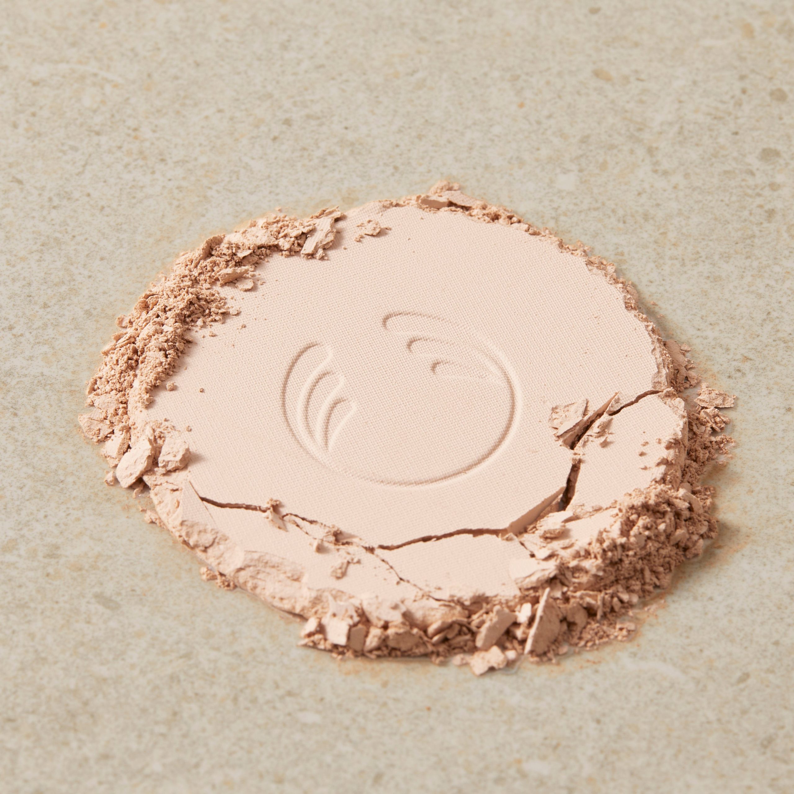 Tea Tree Face Base - Image 10